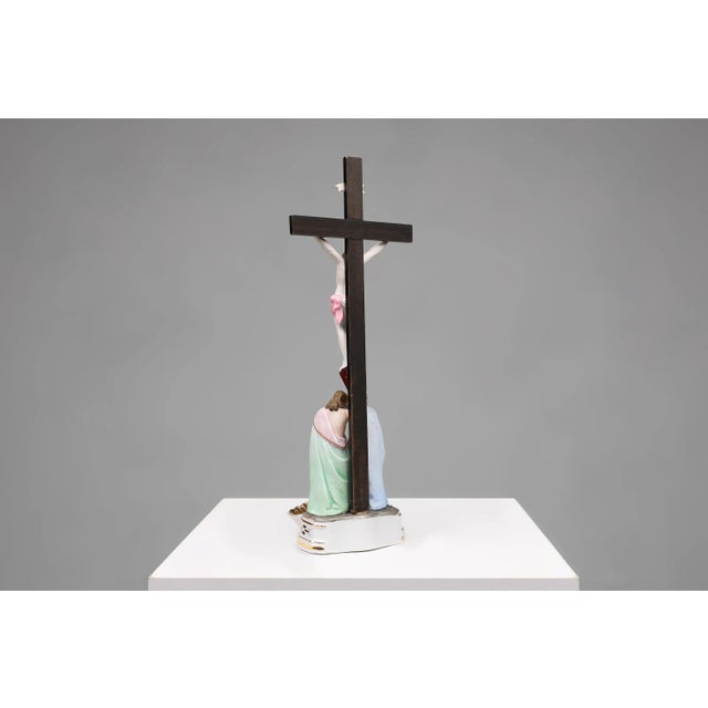 Holy Water Font in Porcelain with Crucifix from Vieux Andenne, Belgium, 20th Century For Sale - Image 10 of 11