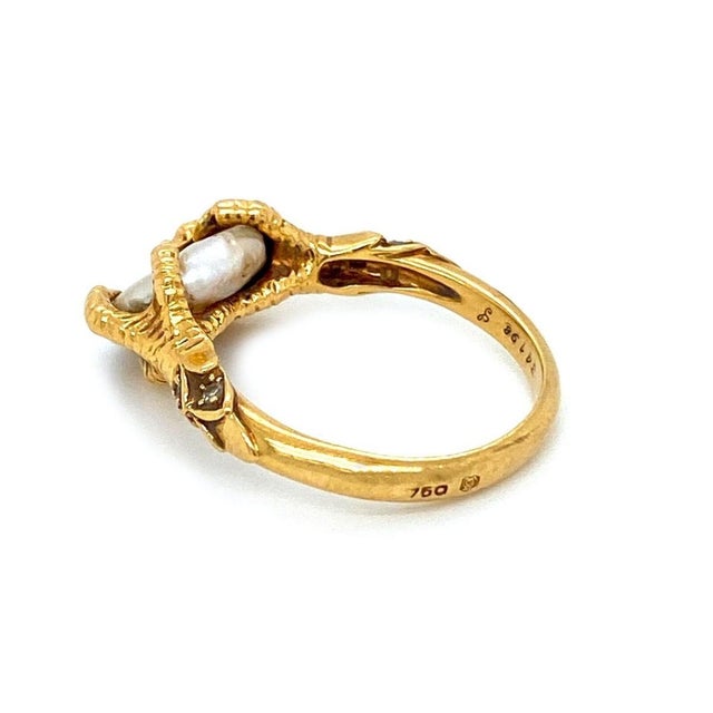 White Mid 20th Century Carrera y Carrera Diamond Pearl Claw Ring 18K Yellow Gold Size 6.5 For Sale - Image 8 of 10