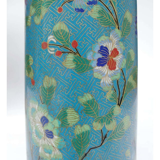 Roller-Shaped Cloisonné Enamel & Gilt Bronze Table Lamps, 1900s, Set of 2 For Sale - Image 5 of 7