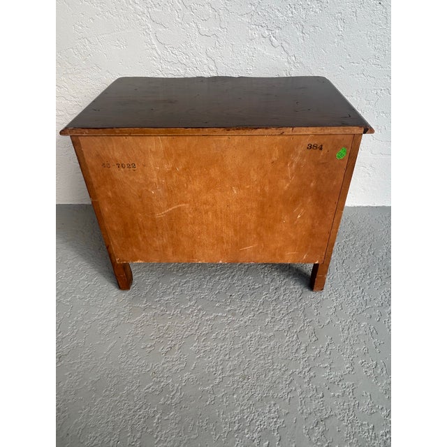 Wood 1980s Henredon French Provincial Louis XV Carved Oak Nightstand For Sale - Image 7 of 8