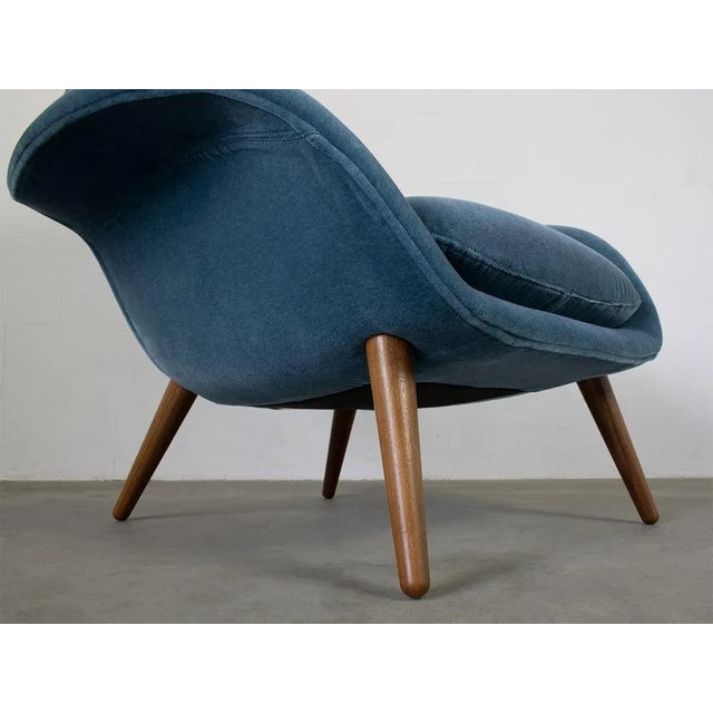 Set of Swoon Lounge Chair and Ottoman by Space Copenhagen for Fredericia, 2021 For Sale - Image 4 of 14