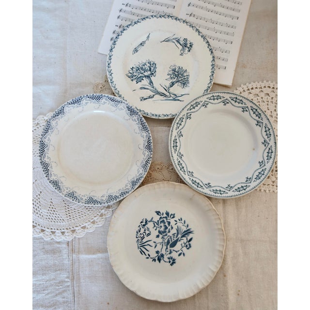 Blue Earthenware Flat Plates from Gien, 1950s, Set of 4 For Sale - Image 11 of 12