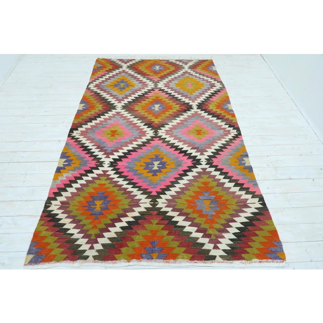 Vintage Turkish Diamond Kilim Rug5’8’x9’1" Chairish