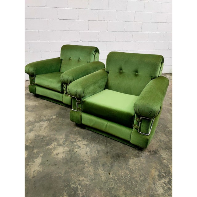 Textile Vintage Lounge Chair in Velvet, 1970 For Sale - Image 7 of 7