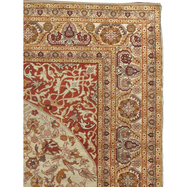 An antique Turkish Kayseri carpet from the first quarter of the 20th century. Measures: 4' 10" x 6' 5"