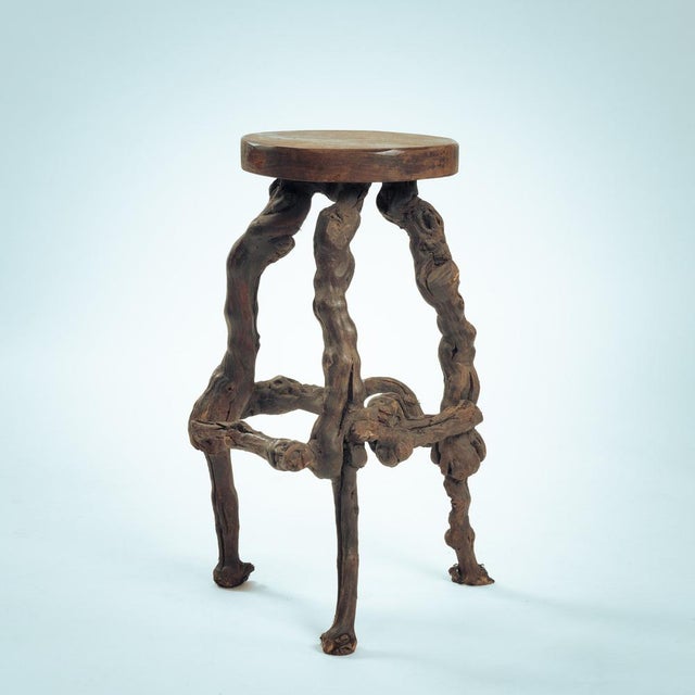 1960s Brutalist Handcrafted Vine Wood and Oak Tripod Bar Stools, France, 1950s, Set of 4 For Sale - Image 5 of 18