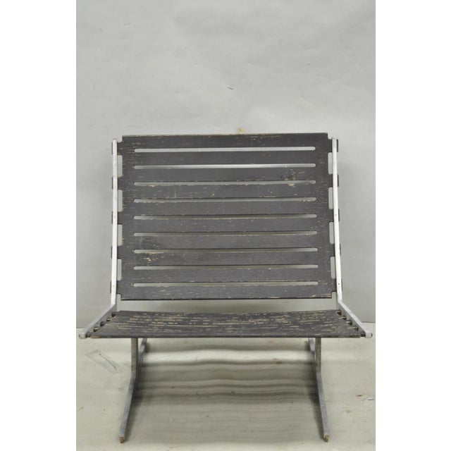 Vintage Paul Leidersdorff Caravelle Mid Century Danish Modern Lounge Chair. Item features wooden slatted back and seat on...