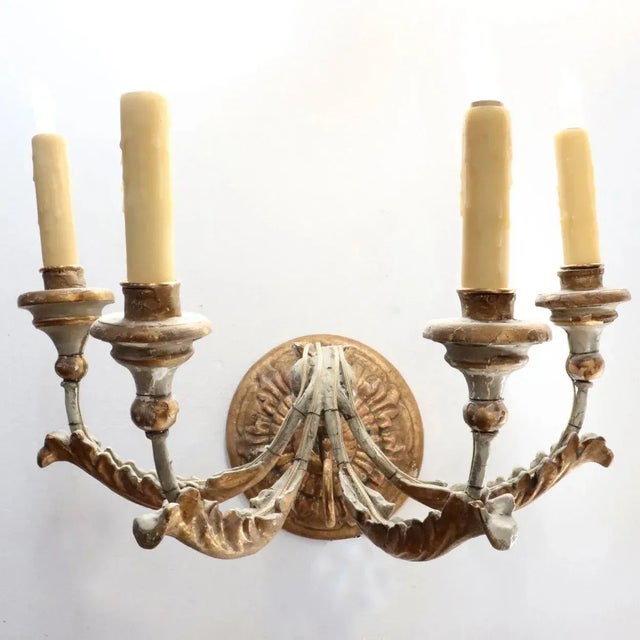 Traditional Early 19th Century Italian Giltwood & Gesso 4-Arm Wall Sconces - A Pair For Sale - Image 3 of 9