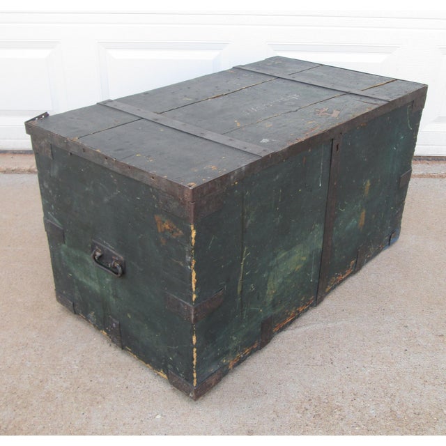 Early 20th Century Antique Green Maritime Seaman’s Chest Ship Chest For Sale - Image 5 of 18