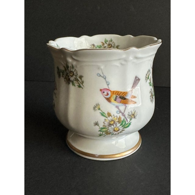 Beautiful Lenwile Ardalt hand painted bird and floral theme planter (or vase) with gold gilt trim along the bottom and...
