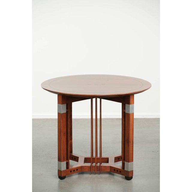 This Art Deco design coffee/side table is by the top Dutch brand Schuitema and comes from the Decoforma series. The item...