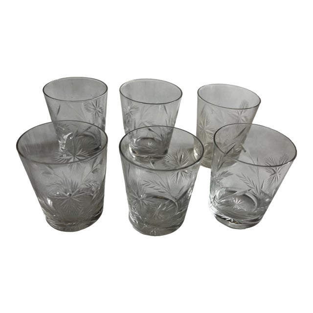 1970s Collection of Small Glasses With Etched Accents- Set of 6 For Sale