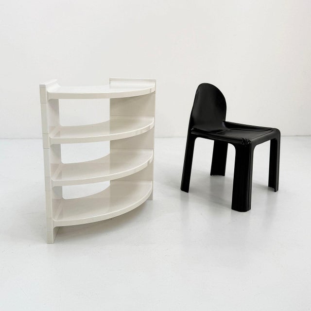 Plastic Corner Shelf by Olaf Von Bohr for Flair, 1970s For Sale - Image 7 of 10