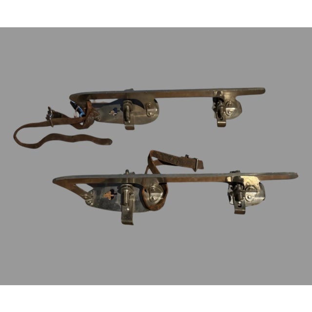 Animal Skin Pair Primitive Antique Metal Ice Skates With Leather Straps Union Hardware 11.5 For Sale - Image 7 of 8