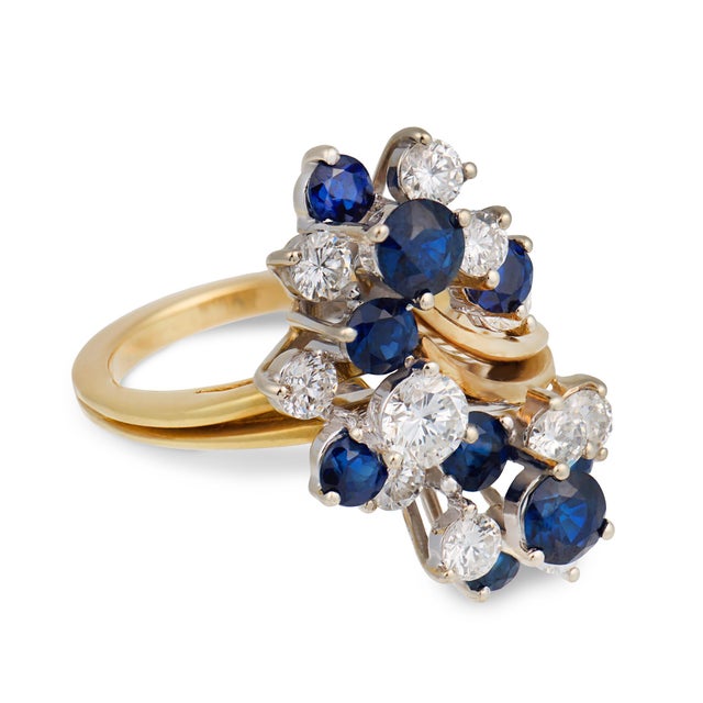 1980s Vintage Diamond Sapphire 18k Gold Two Tone Cocktail Ring, Size 5.5 For Sale - Image 5 of 7