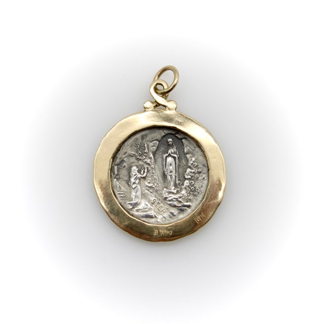 1990s 1990s Sterling Silver and 14k Gold Brother Wolf Our Lady of Lourdes Medallion For Sale - Image 5 of 9