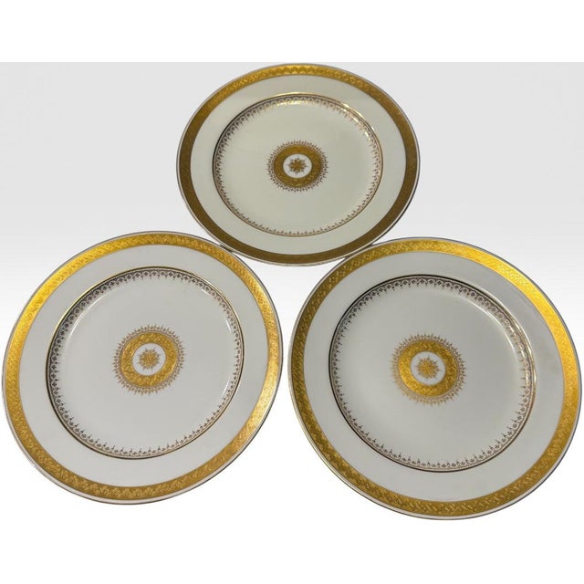 1900 - 1909 Antique Minton for Tiffany and Co. Gold-Encrusted Dinner Plates - Set of 18 For Sale - Image 5 of 17
