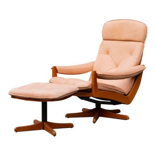 Teak and Suede Recliner With Ottoman by Lied Mobler For Sale