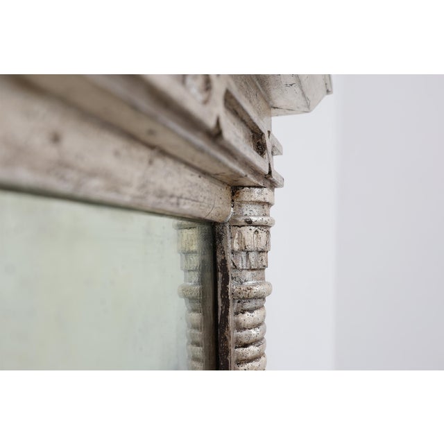 Wood Neoclassical Silver Leaf Pier Mirror with Ringed Columns and Cornice, Italy, 1850 For Sale - Image 7 of 12