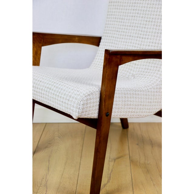 1970s Vintage Loft Armchair with Herringbone Natural Fabric, 1970s For Sale - Image 5 of 14