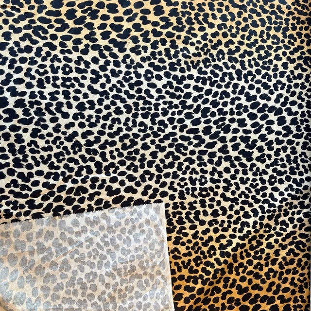 Mid 20th Century Cheetah Print Chintz Upholstery Fabric. 8 Yards For Sale - Image 5 of 6