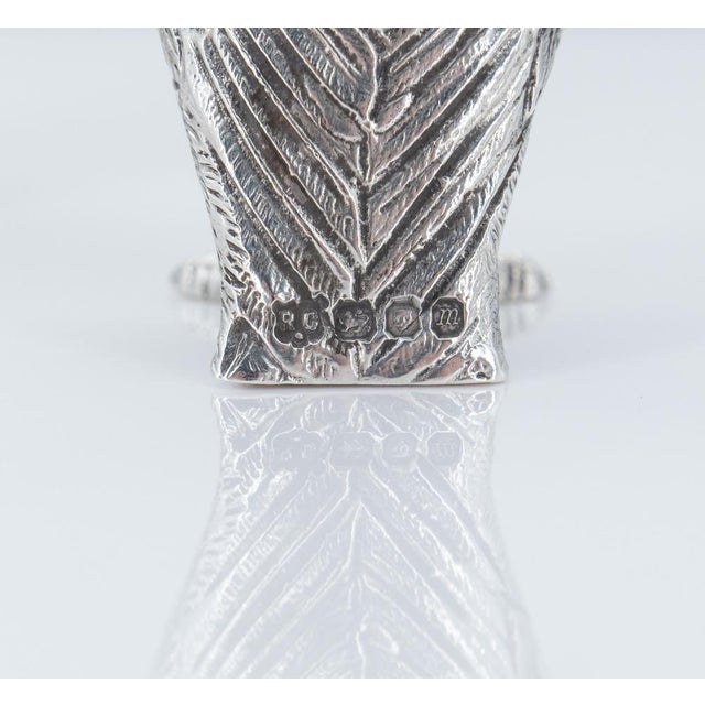 Silver Elizabeth II English Silver Owl Salt Shakers by Richard Comyns, London, 1967, Set of 2 For Sale - Image 8 of 14