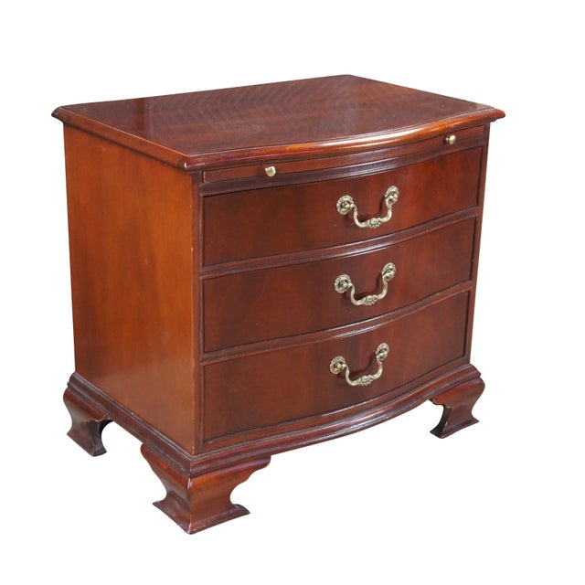 Traditional Late 20th Century Baker Georgian Mahogany Bowfront Chest of Drawers Nightstand Bedside Table, Attributed For Sale - Image 3 of 13