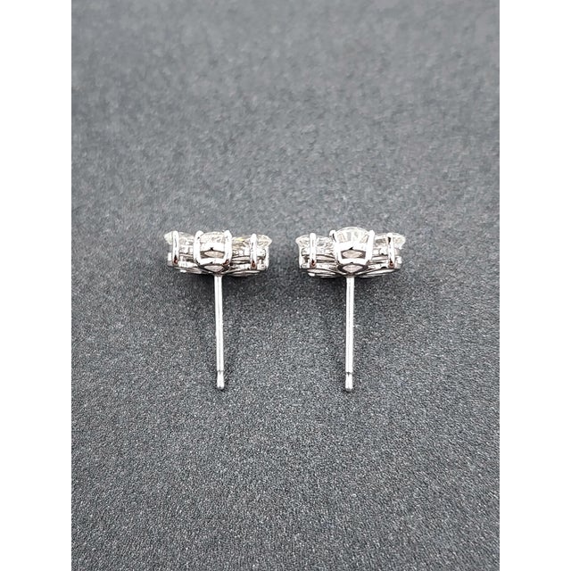Metal 2.00 Ct Pear Shape Diamond Earrings For Sale - Image 7 of 10