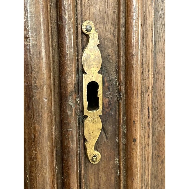 18th Century Sideboard in Walnut For Sale - Image 11 of 18