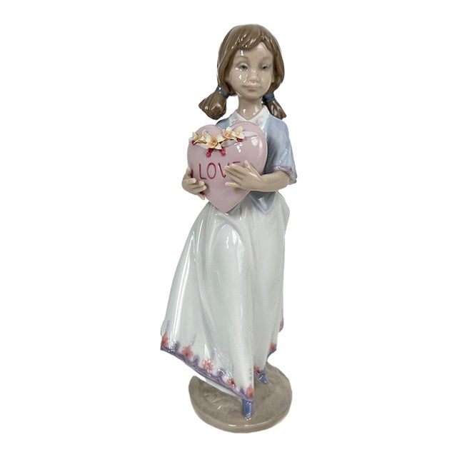 Lladró “European Love” Girl With Heart Figurine by Antonio Ramos – Made in Spain For Sale