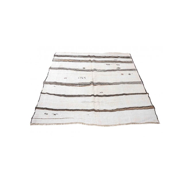 Mid-Century Modern Vintage Decorative Hemp Kilim Rug - 6`2" X 8`2" For Sale - Image 3 of 6