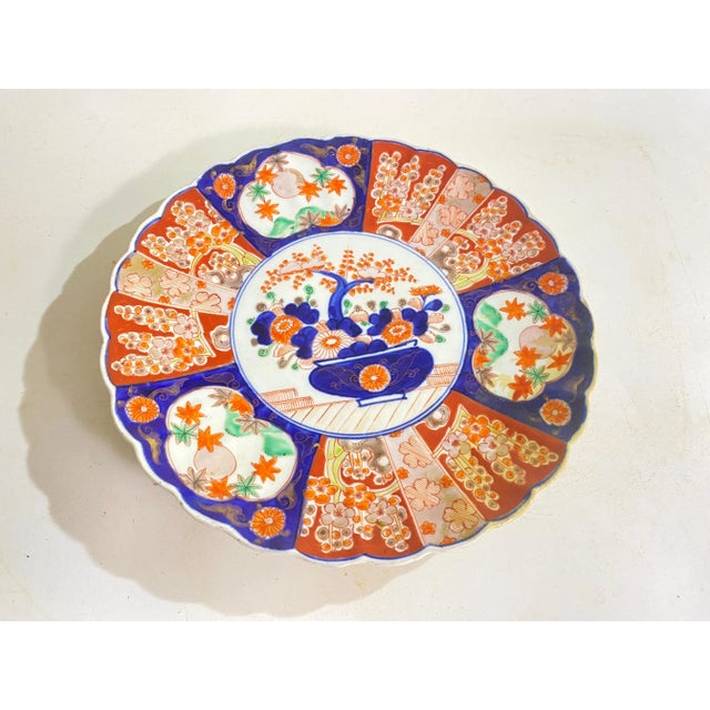 19th Century Japanese Scalloped Imari Porcelain Dish or Charger For Sale - Image 9 of 10