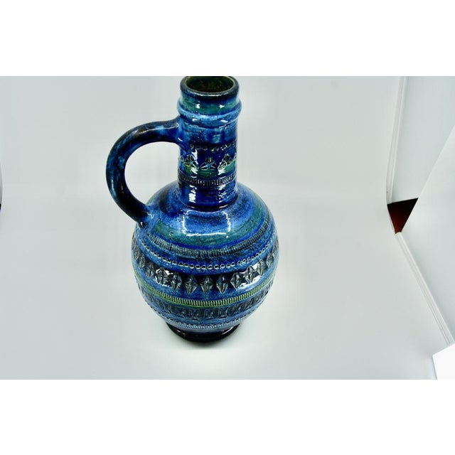 Ceramic Large Rimini Blue Series Vase by Aldo Londi for Bitossi, 1960 For Sale - Image 7 of 9