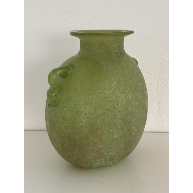 1970s Italian Green Murano Scavo Glass Vase attributed to Seguso Vetri d'Arte, 1970s For Sale - Image 5 of 11