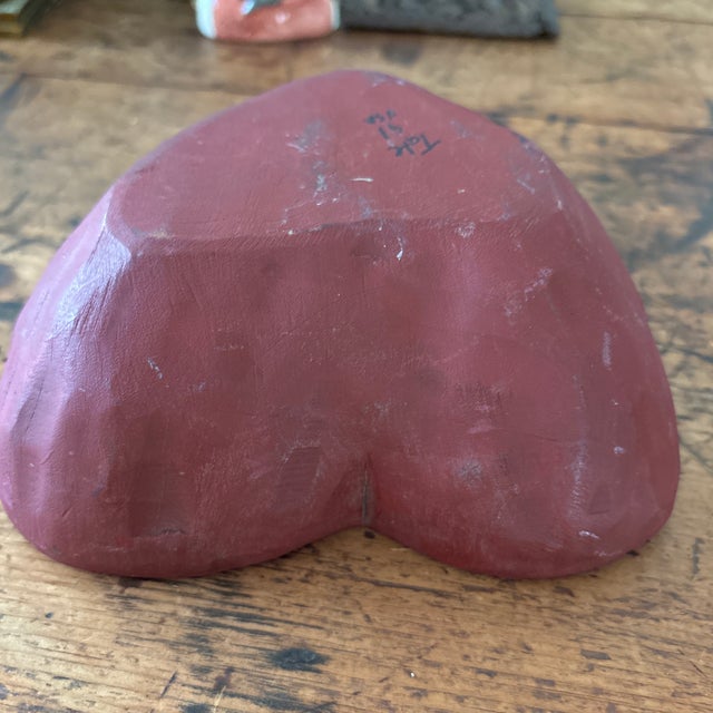 1990s 1990s Carved Wood Heart Bowl For Sale - Image 5 of 6