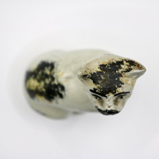 Black Antique 19th-Century English Staffordshire Spongeware Cat Figurine For Sale - Image 8 of 13