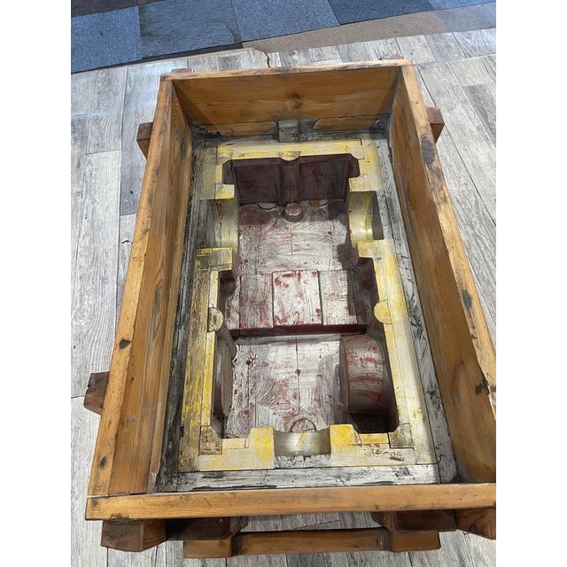 Vintage Industrial Coffee Table in Wooden Molds by Locomotive Factory in Martin, 1950 For Sale - Image 9 of 10