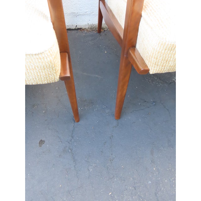 Mid Century Modern Lounge Accent Chairs a Pair 6613 For Sale - Image 11 of 18