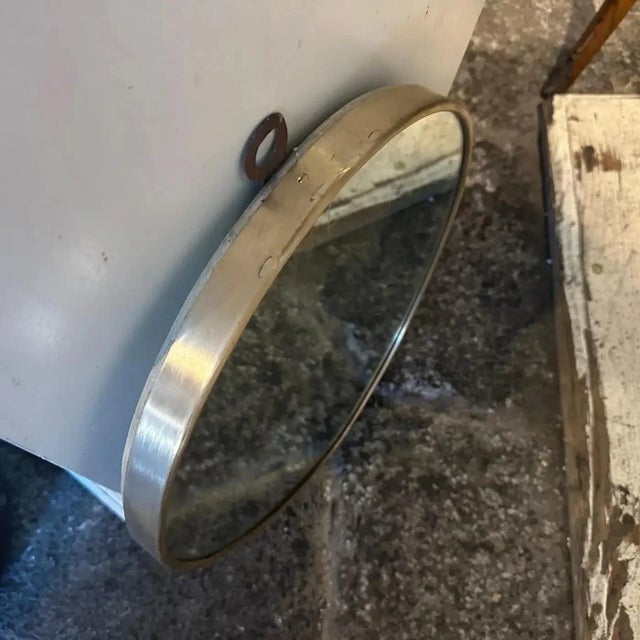 Gio Ponti 1950s Giò Ponti Style Mid-Century Modern Brass Italian Oval Wall Mirror For Sale - Image 4 of 9