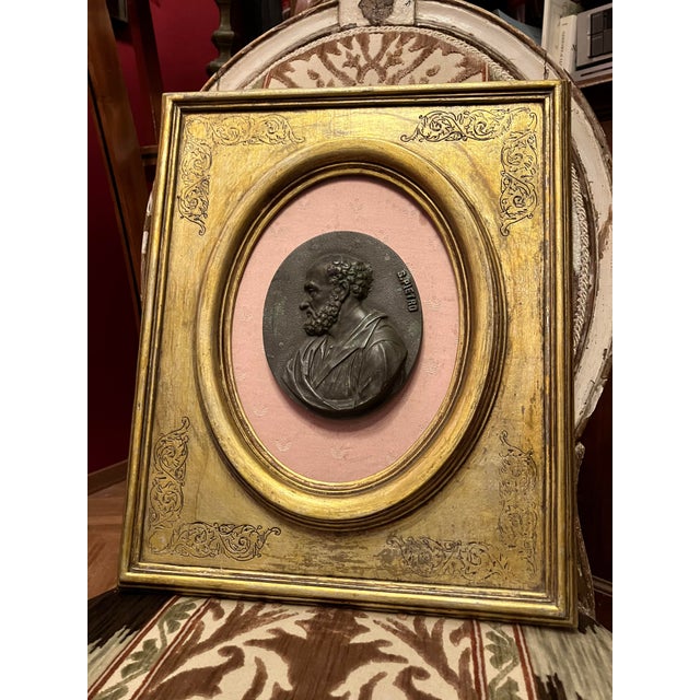 Portrait Medallions of Saints Peter & Paul, Gesso in Gilded Oval Frames, Set of 2 For Sale - Image 11 of 18