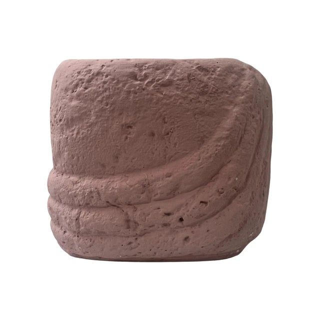 Vintage Postmodern 1980s Pink Ribbed Ceramic Plaster Vase Art Deco For Sale - Image 4 of 8