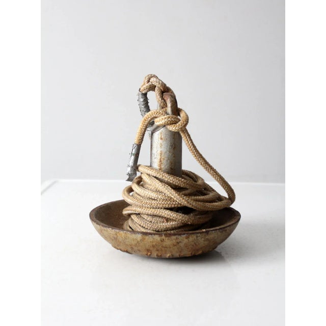 Cabin Vintage Roloff Mfg Corp Cast Iron Boat Anchor For Sale - Image 3 of 11