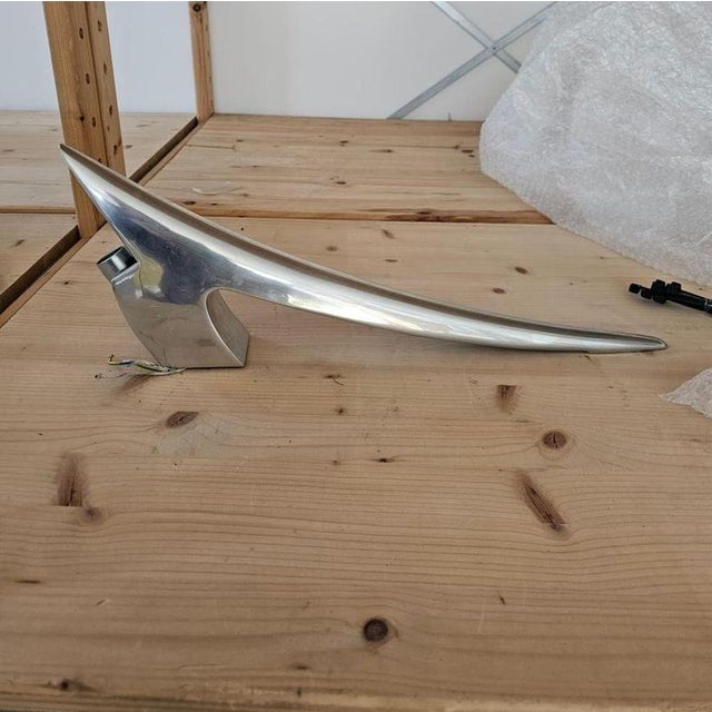 2 x wall sconces by Joan Auge for Taller Uno / model Alien / Polished cast aluminum Vintage Design A pair of futuristic...