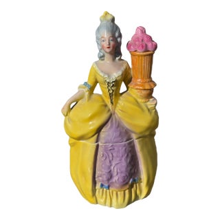 Rare Porcelain Powder Box For Sale