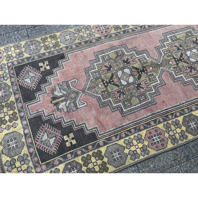 1960s Vintage Turkish Handmade Area Rug- 3′11″ × 7′7″ For Sale - Image 10 of 11