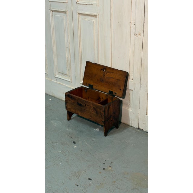 Small Fir Chest, 1800s For Sale - Image 3 of 4