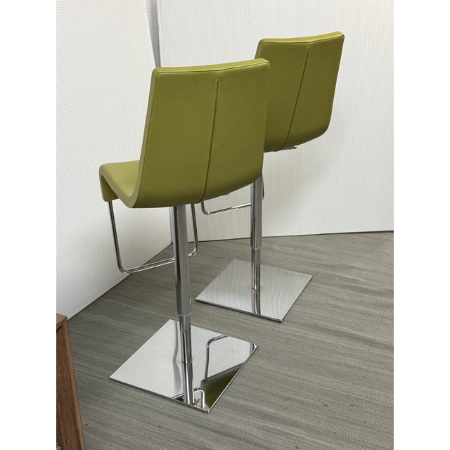 Animal Skin Karim Rashid for Bonaldo Adjusting Skipping Bar Stools, Chartreuse For Sale - Image 7 of 12