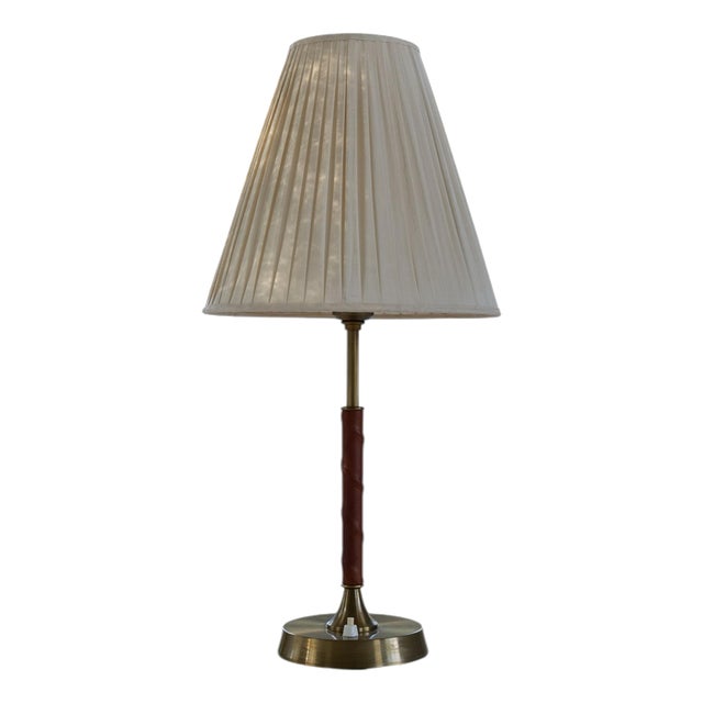Mid-Century Modern Table Lamp with Brass Base attributed to Ewå Värnamo, 1950s For Sale