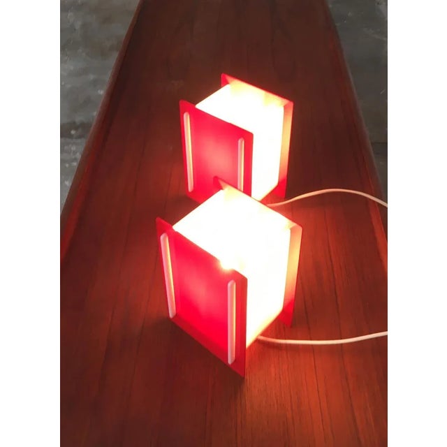 Mid-Century Modern Mid-Century Acrylic Table Lamps, Set of 2 For Sale - Image 3 of 15
