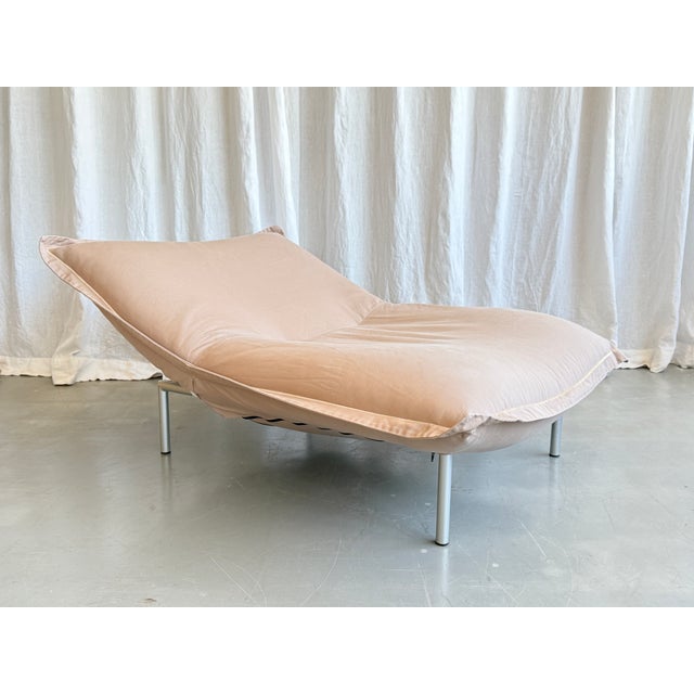Beautiful pastel pink “Calin” lounge chair by Pascal Morgue for Ligne Roset, France, 1990s. Sensational piece of modernist...
